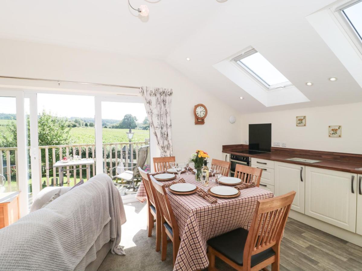 The Cider Shed Apartment Winscombe Exterior foto